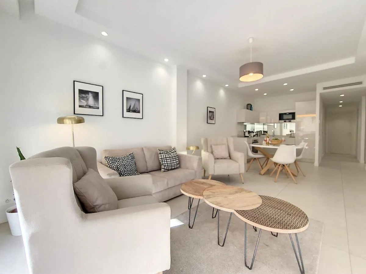 Nestor&Jeeves - Anglican Terrasse - Central - Very Close Sea Nice Apartment